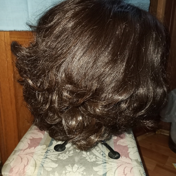 Human hair wig - Picture 3 of 5